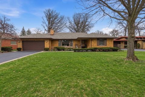 6543 Kolmar Avenue Lincolnwood IL 60712