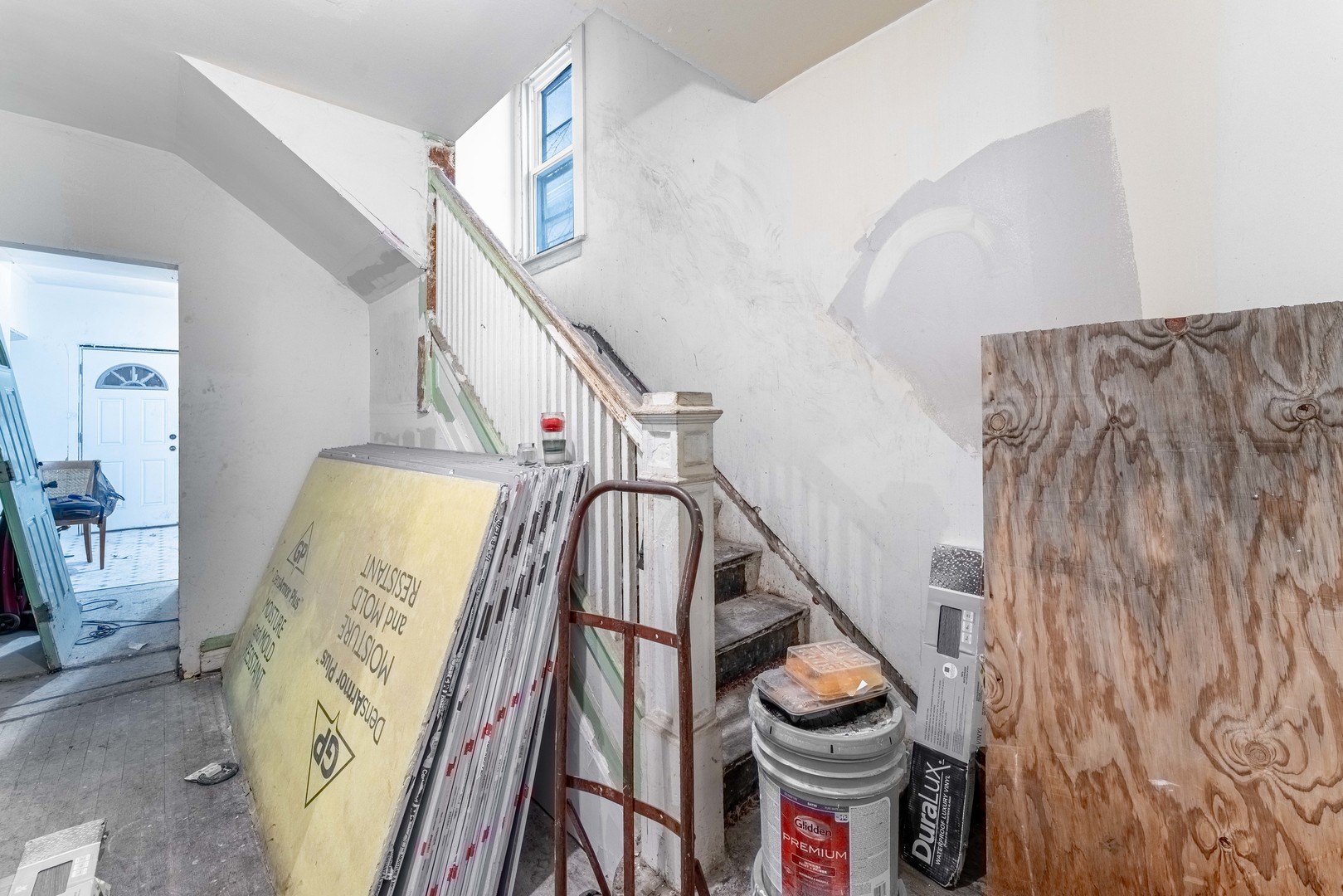 7912 S Drexel Avenue