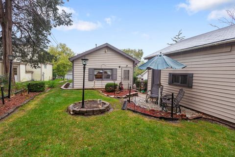 Tiny photo for 23433 N Summit Drive, Barrington, IL 60010 (MLS # 12492423)