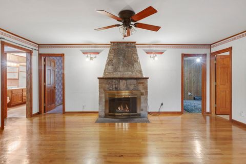 Tiny photo for 23433 N Summit Drive, Barrington, IL 60010 (MLS # 12492423)