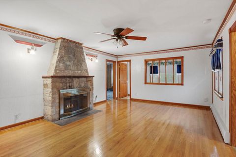 Tiny photo for 23433 N Summit Drive, Barrington, IL 60010 (MLS # 12492423)