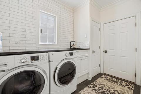Tiny photo for 628 S Lincoln Street, Hinsdale, IL 60521 (MLS # 12708120)