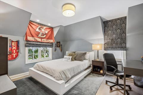 Tiny photo for 628 S Lincoln Street, Hinsdale, IL 60521 (MLS # 12708120)