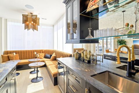 Tiny photo for 50 S 1st Street #5D, St. Charles, IL 60174 (MLS # 12337931)