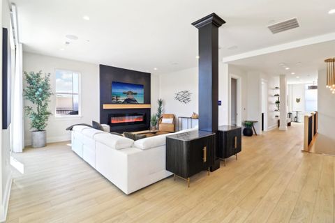 Tiny photo for 50 S 1st Street #5D, St. Charles, IL 60174 (MLS # 12337931)