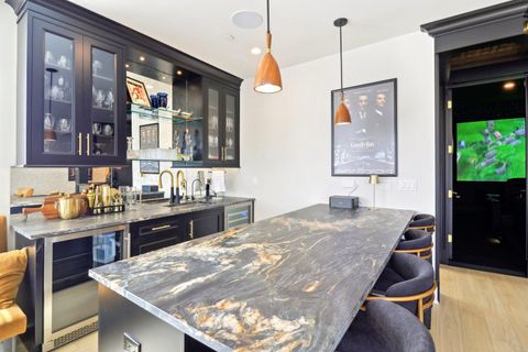 Tiny photo for 50 S 1st Street #5D, St. Charles, IL 60174 (MLS # 12337931)