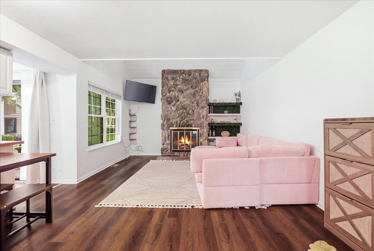 649 BETH Court