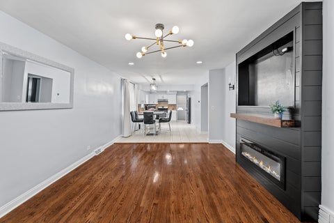 Tiny photo for 9528 S Manistee Avenue, Chicago, IL 60617 (MLS # 12757438)
