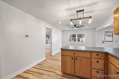 Tiny photo for 2617 W Emerald Court, McHenry, IL 60051 (MLS # 12606137)