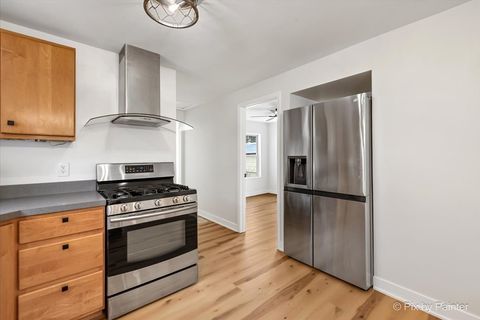 Tiny photo for 2617 W Emerald Court, McHenry, IL 60051 (MLS # 12606137)