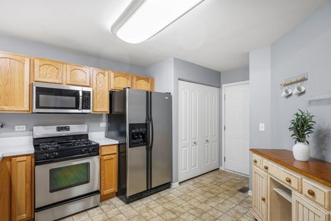 Tiny photo for 28088 W Niagara Street, Lakemoor, IL 60051 (MLS # 12623881)