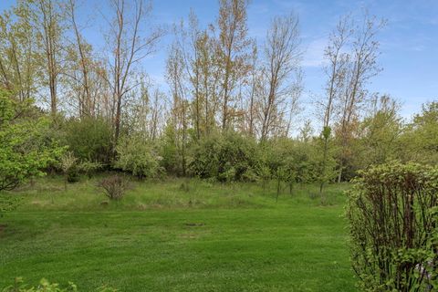 Tiny photo for 28088 W Niagara Street, Lakemoor, IL 60051 (MLS # 12623881)