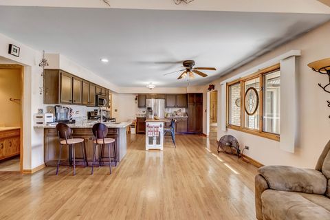 Tiny photo for 13017 W Hiawatha Drive, Homer Glen, IL 60491 (MLS # 12462812)