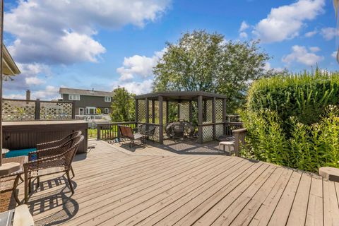 Tiny photo for 13017 W Hiawatha Drive, Homer Glen, IL 60491 (MLS # 12462812)