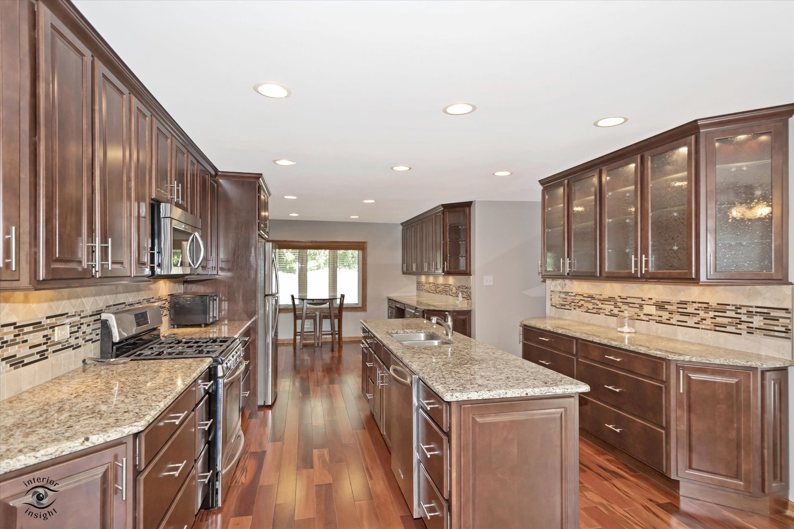 7708 Palm Drive