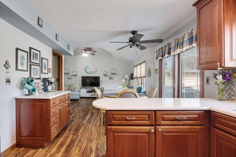 Tiny photo for 865 Debra Lane, Elk Grove Village, IL 60007 (MLS # 12627331)