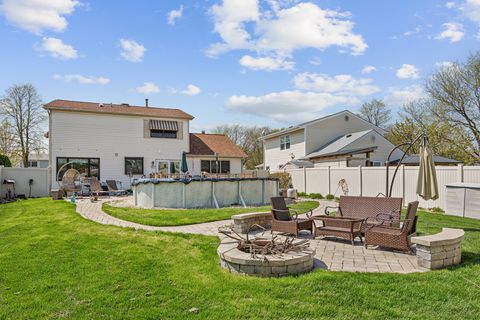 Tiny photo for 865 Debra Lane, Elk Grove Village, IL 60007 (MLS # 12627331)
