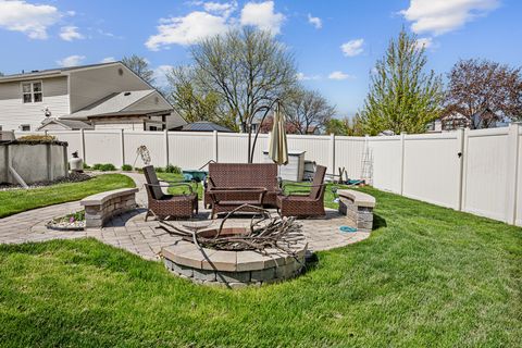 Tiny photo for 865 Debra Lane, Elk Grove Village, IL 60007 (MLS # 12627331)