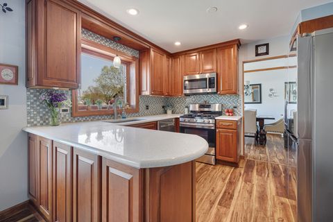 Tiny photo for 865 Debra Lane, Elk Grove Village, IL 60007 (MLS # 12627331)
