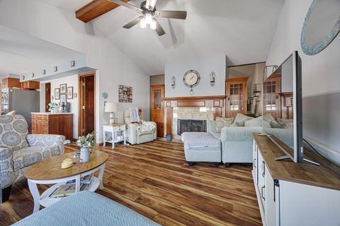 Tiny photo for 865 Debra Lane, Elk Grove Village, IL 60007 (MLS # 12627331)