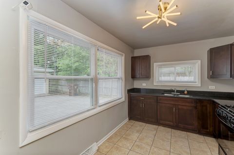 Tiny photo for 2837 Oxford Drive, Markham, IL 60428 (MLS # 12578793)