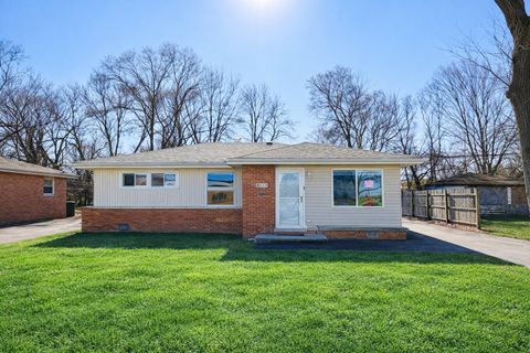 Photo of 2837 Oxford Drive, Markham, IL 60428 (MLS # 12578793)