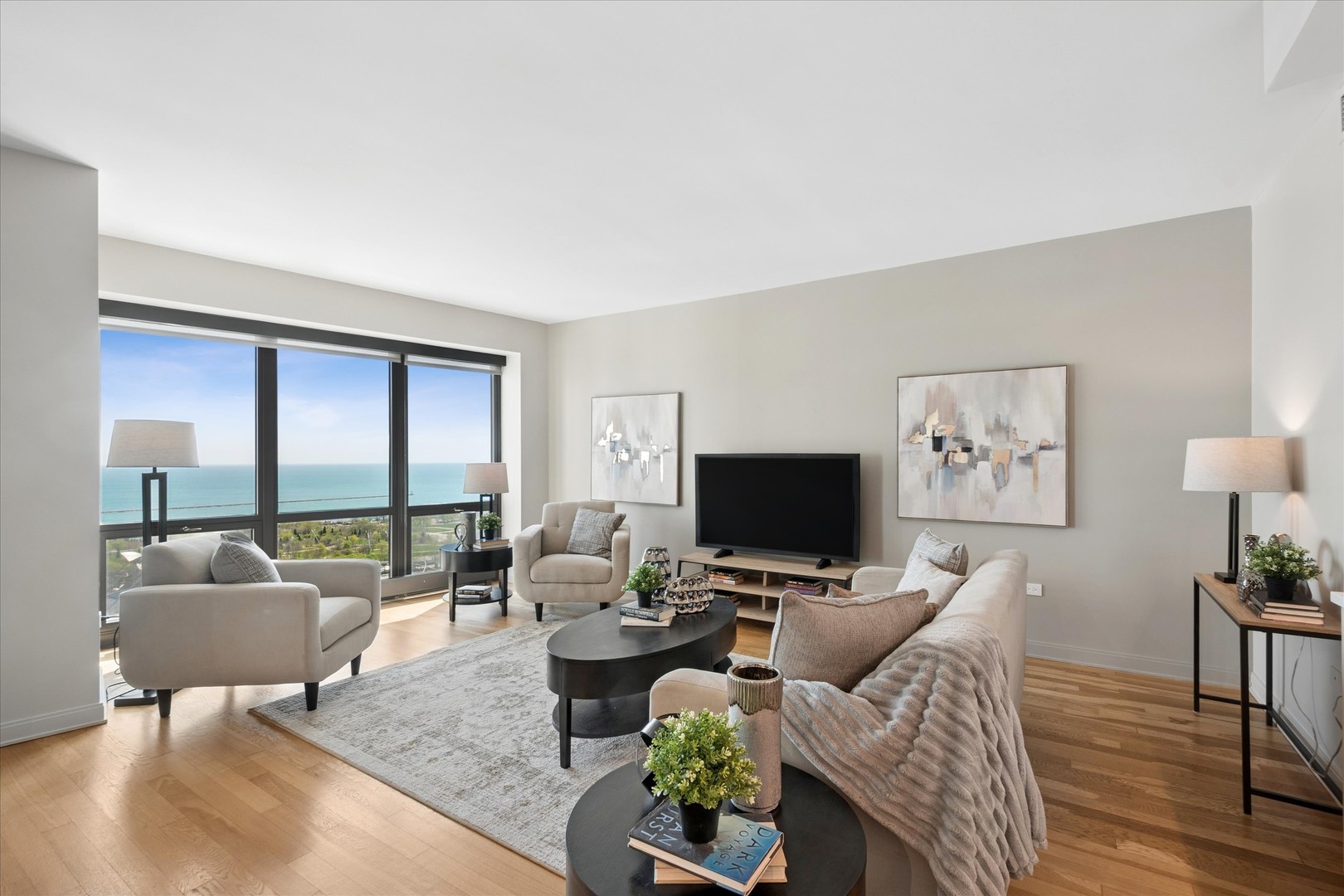 130 N Garland Court 2305