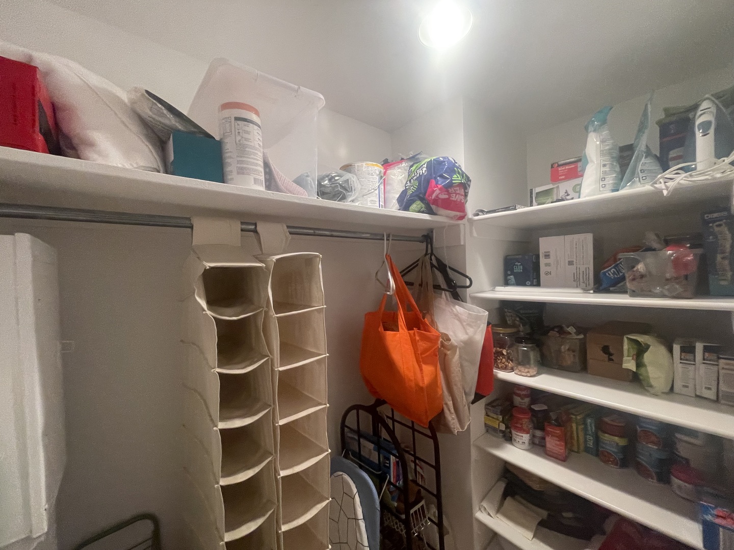175 E DELAWARE Place 5403