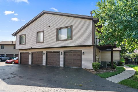 Tiny photo for 1715 Cedarbrook Court, Sycamore, IL 60178 (MLS # 12592059)