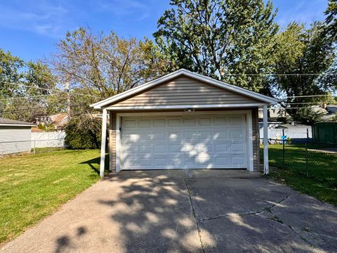 Tiny photo for 17825 Oakley Avenue, Lansing, IL 60438 (MLS # 12485190)