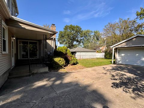 Tiny photo for 17825 Oakley Avenue, Lansing, IL 60438 (MLS # 12485190)
