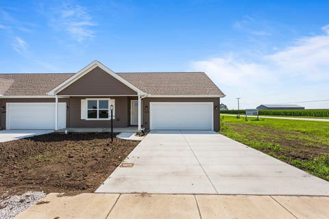 Tiny photo for 610 Patterson Drive #3, Fisher, IL 61843 (MLS # 12708164)