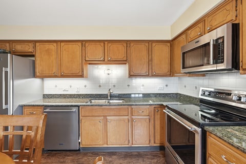 Tiny photo for 814 E 168th Street, South Holland, IL 60473 (MLS # 12769103)