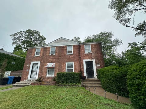Photo of 9742 S Hoxie Avenue, Chicago, IL 60617 (MLS # 12704822)