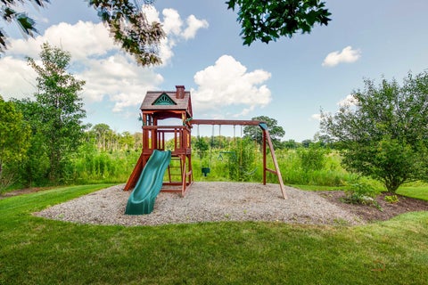 Tiny photo for 1441 Kathryn Lane, Lake Forest, IL 60045 (MLS # 12714515)