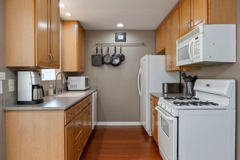 Tiny photo for Carol Stream, IL 60188 (MLS # 12608117)