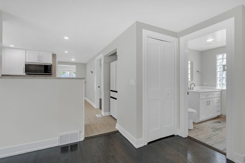 Tiny photo for 5505 N Nagle Avenue, Chicago, IL 60630 (MLS # 12646939)