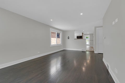 Tiny photo for 5505 N Nagle Avenue, Chicago, IL 60630 (MLS # 12646939)