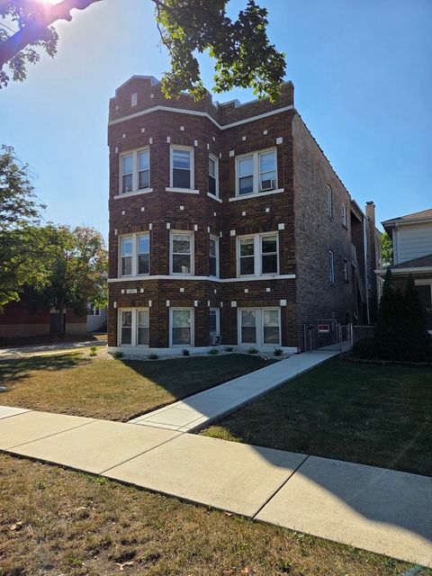 Tiny photo for 4252 Prescott Avenue, Lyons, IL 60534 (MLS # 12504742)