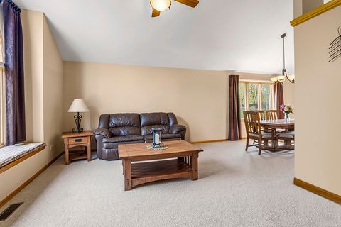 Tiny photo for 3204 Hickory Creek Drive, New Lenox, IL 60451 (MLS # 12618766)