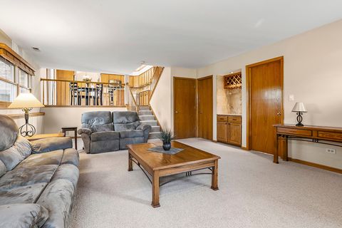 Tiny photo for 3204 Hickory Creek Drive, New Lenox, IL 60451 (MLS # 12618766)