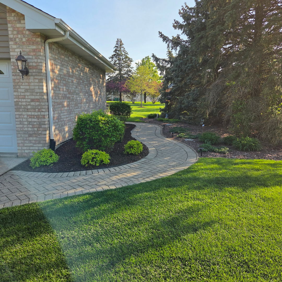3204 Hickory Creek Drive