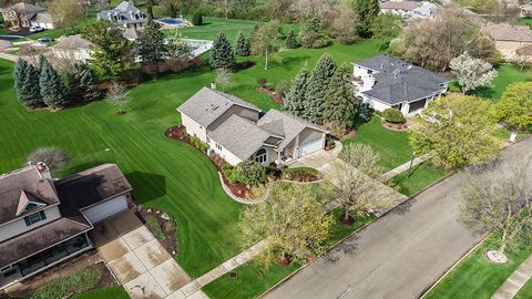 Tiny photo for 3204 Hickory Creek Drive, New Lenox, IL 60451 (MLS # 12618766)