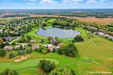 Tiny photo for 9 Bordeaux Court, Oakwood Hills, IL 60013 (MLS # 12491766)