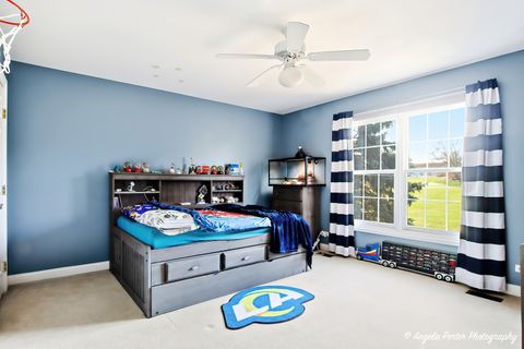 Tiny photo for 9 Bordeaux Court, Oakwood Hills, IL 60013 (MLS # 12491766)