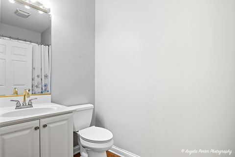Tiny photo for 9 Bordeaux Court, Oakwood Hills, IL 60013 (MLS # 12491766)
