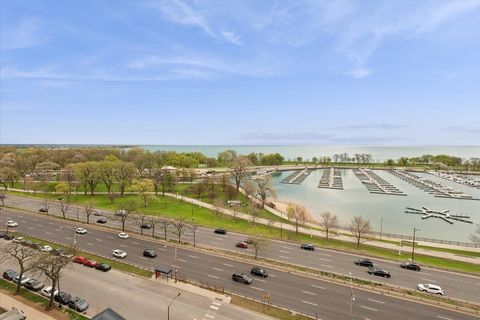 Tiny photo for 3440 N Lake Shore Drive #14B, Chicago, IL 60657 (MLS # 12630064)