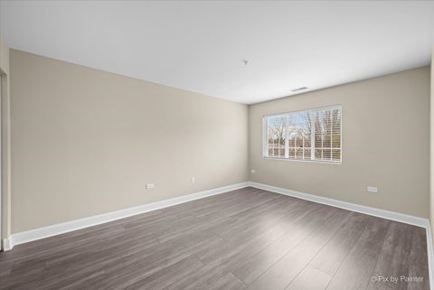 Tiny photo for 605 BARRINGTON Avenue #222, East Dundee, IL 60118 (MLS # 12630908)