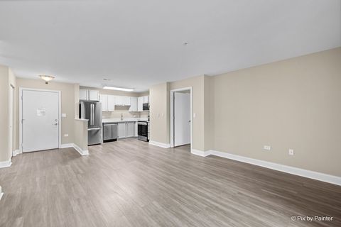 Tiny photo for 605 BARRINGTON Avenue #222, East Dundee, IL 60118 (MLS # 12630908)