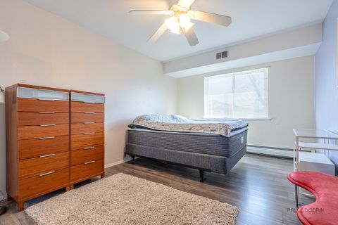 Tiny photo for 2407 E Brandenberry Court #2K, Arlington Heights, IL 60004 (MLS # 12600656)